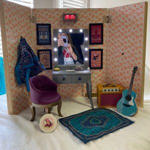 American Girl Tenney's Stage & Dressing Room